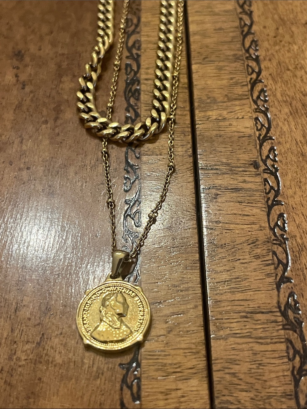 Sahara Edina coin necklace double strand